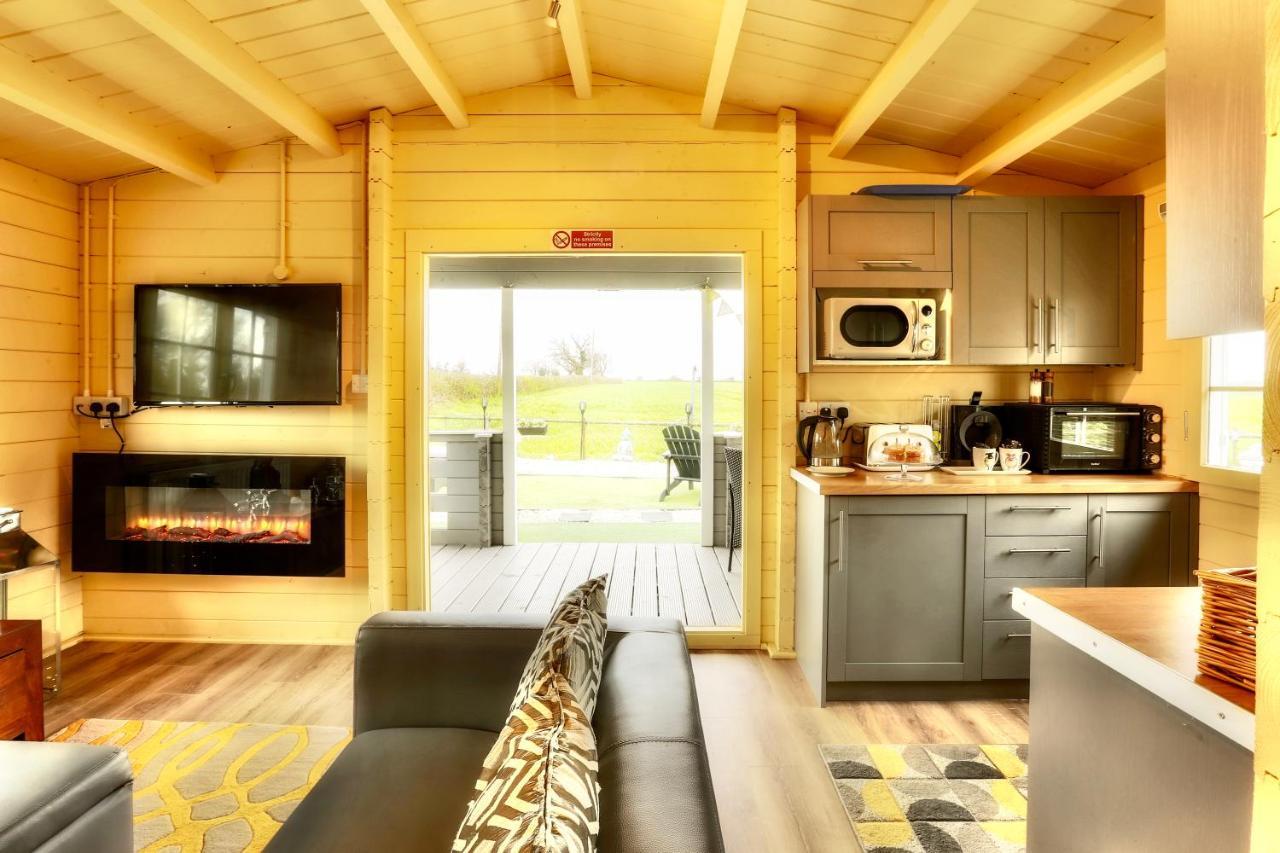 Sunset Log Cabin Sudbury  Εξωτερικό φωτογραφία
